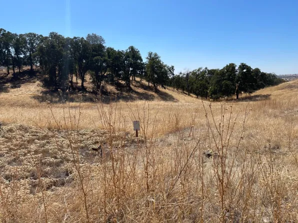 4364 Arbolada Dr, La Grange, CA 95329