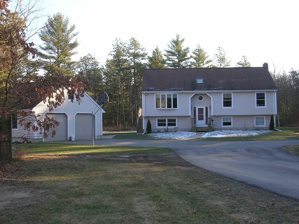 Set 200 ft from Road!