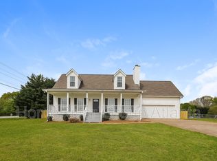 350 Kay Dr, Winder, GA 30680