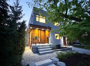 76 Ferris Rd, Toronto, ON M4B1G4