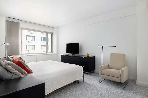 Sold by Douglas Elliman | media 6