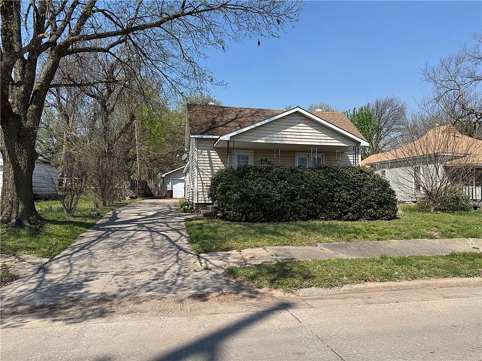 1st image of 408 S Joplin St