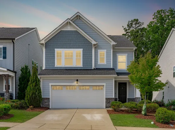 520 Flip Trl, Cary, NC 27513