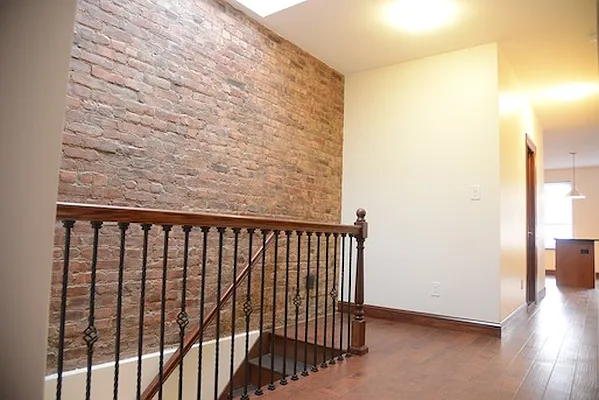 Rented by Residents Team | media 25