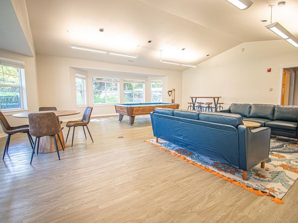 639 SW 257th Dr #104