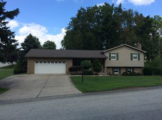 902 Beacon Valley Rd, Greensburg, PA 15601