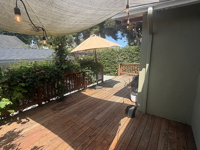 2335 Chapala St — Photo 23