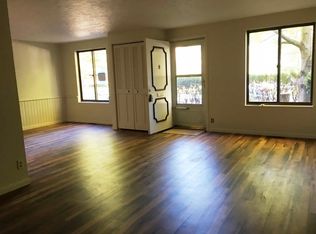 535 Tollis Pkwy #1-03, Broadview Heights, OH 44147