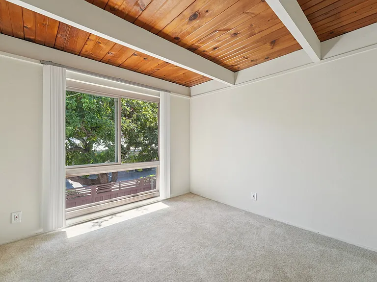 Small upstairs bedroom in the townhouse.