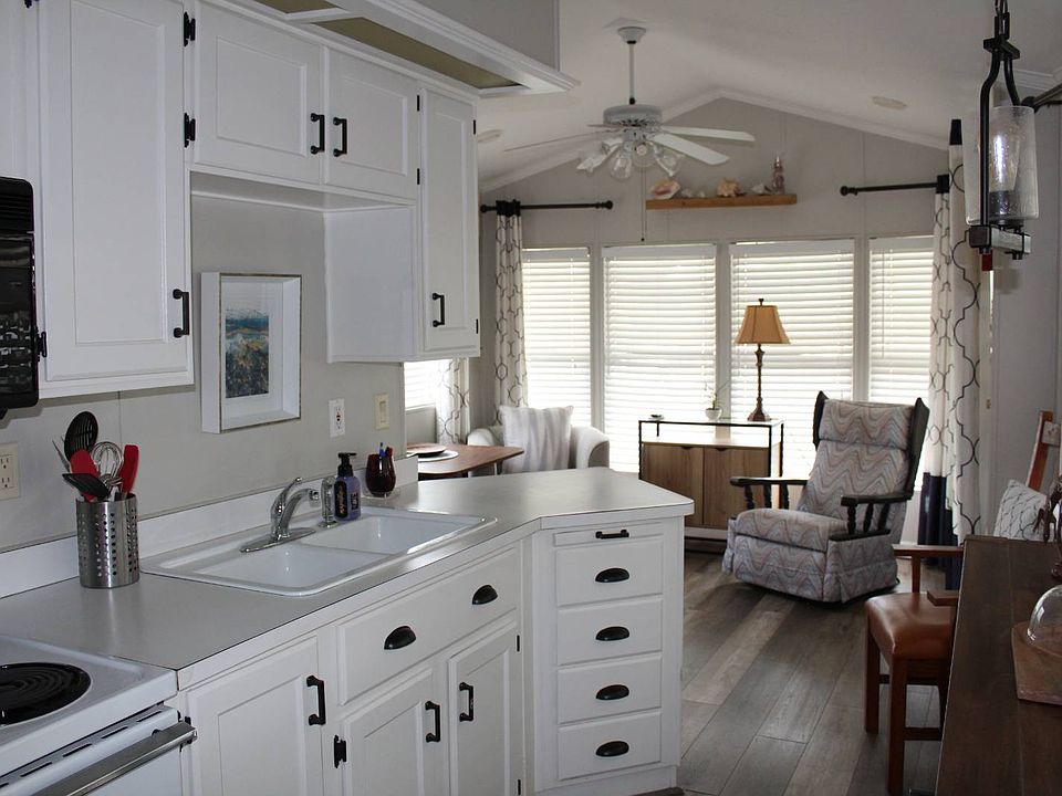 1st image of 702 S Meridian Rd #52