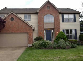 1975 Royal Oak Dr, Lewis Center, OH 43035