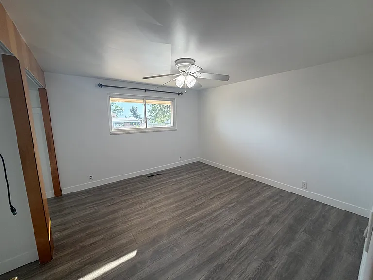 1134 N Cherry Ln — Photo 8