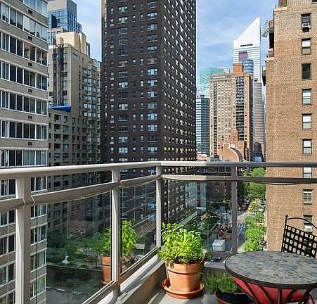 2nd image of 420 E 55th St APT 10N