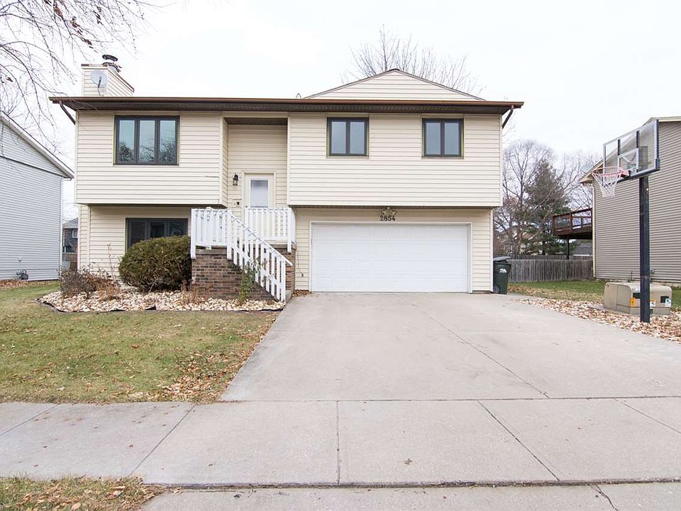 1st image of 2854 Sterling Dr