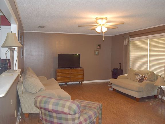 4th image of 144 County Road 2111