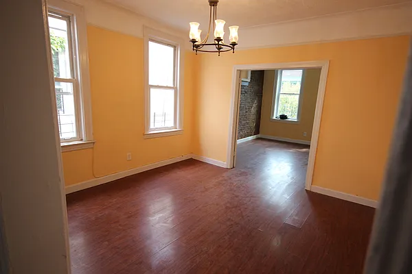 Rented by Nooklyn NYC LLC | media 30