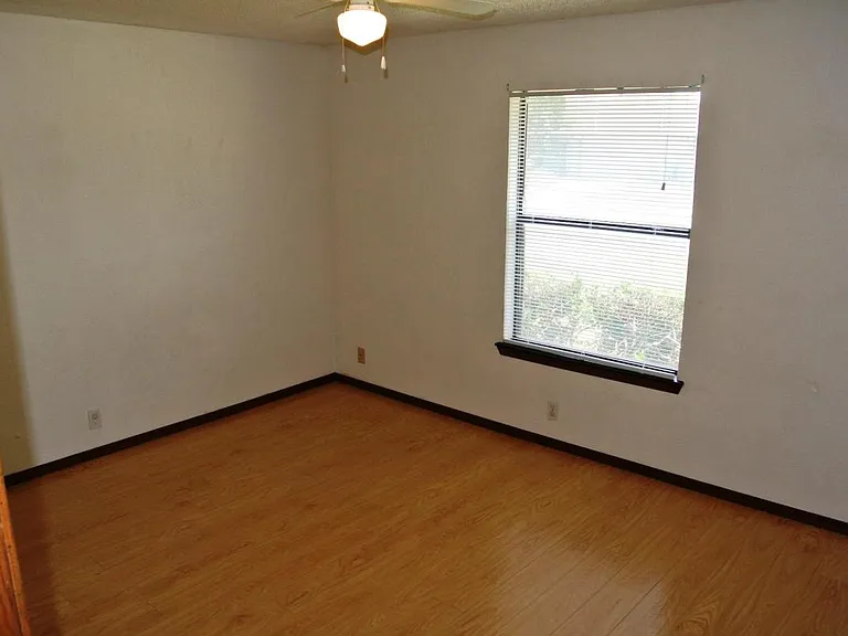 1411 W Aries Rd — Photo 7