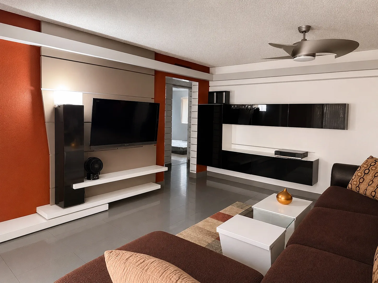 2 bed, 861 sqft, $1,650 — Photo 3