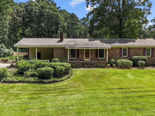 2456 Hilltop Road, Greenville, NC 27858