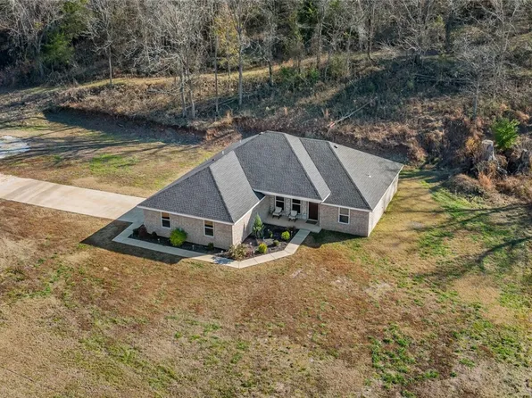 15940 Greasy Valley Rd, Prairie Grove, AR 72753
