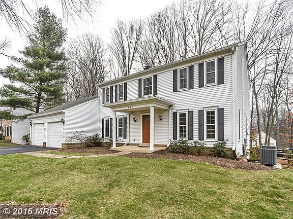 2nd image of 16601 Summertree Ct