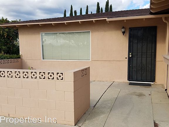 3rd image of 5439 Chiquita Ln