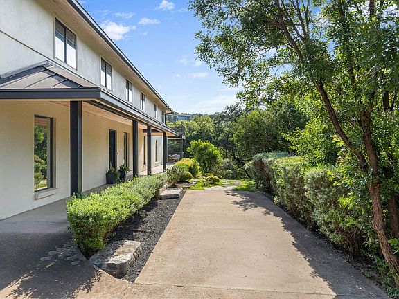 5th image of 509 Terrace Mountain Dr