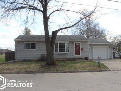 721 3rd St NE, Hampton, IA, 50441