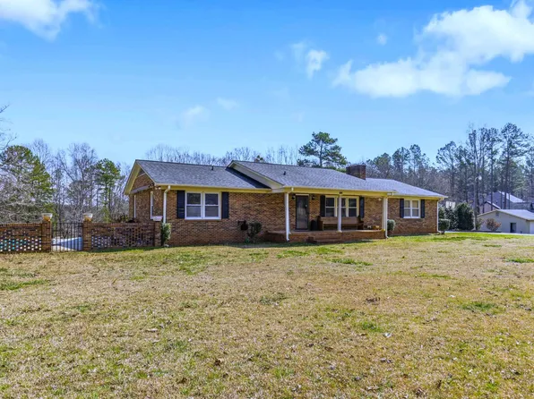 2121 Whitestone Rd, Spartanburg, SC 29302