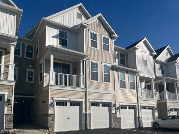 223 Myrtle Rd