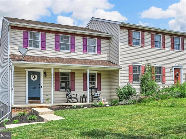 637 Fulton St, Akron, PA 17501