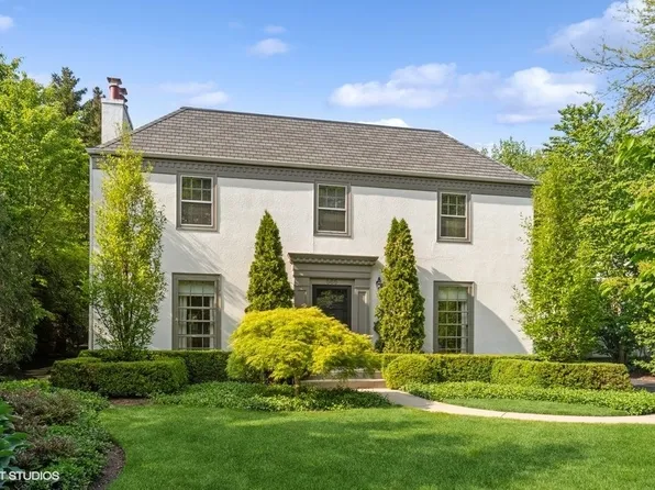 565 Cherokee Rd, Highland Park, IL 60035