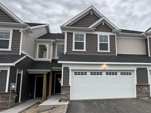 224 Huntington Dr, Waconia, MN 55387