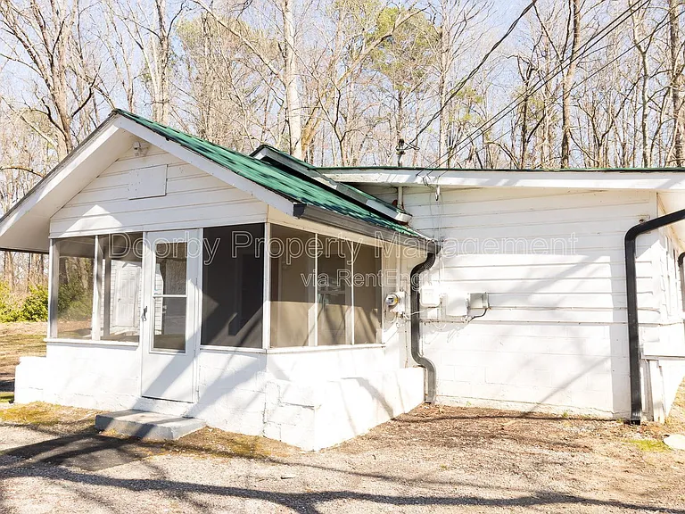 1422 Wilson Rd — Photo 10
