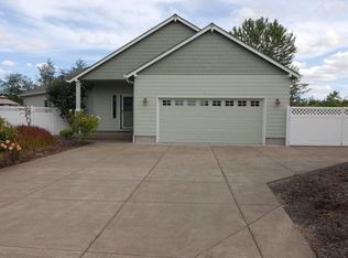 3406 Essex Ct NW, Albany, OR 97321
