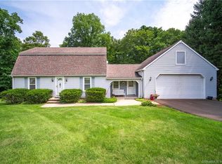33 Chimney Sweep Rd, Wallingford, CT 06492