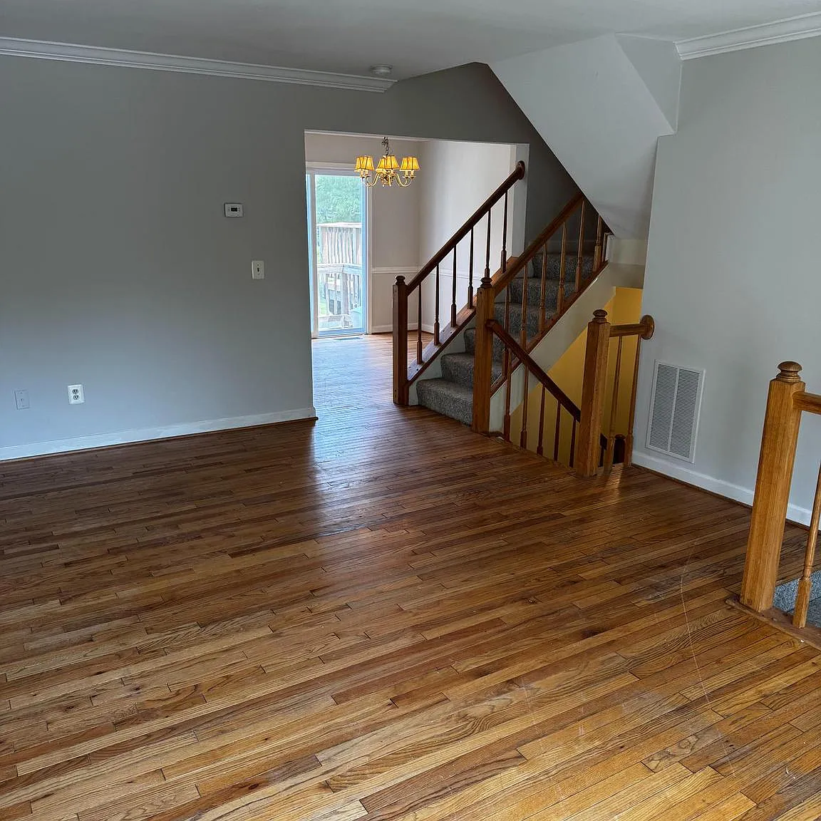 3 bed, 3.5 bath, 1314 sqft, $2,875 — Photo 3