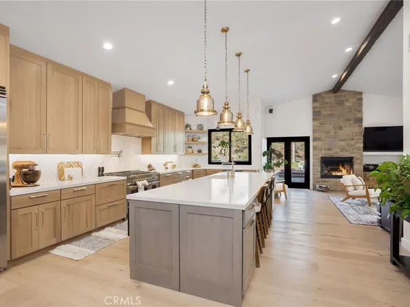 15263 Saddleback Rd, Canyon Country, CA 91387