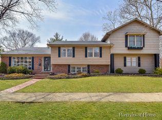 212 Tamarack Ave, Naperville, IL 60540