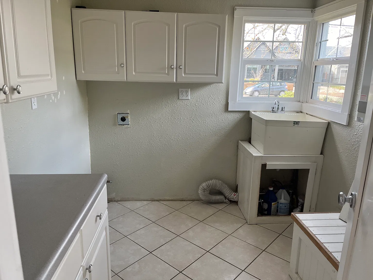 3 bed, 1424 sqft, $2,200 — Photo 4