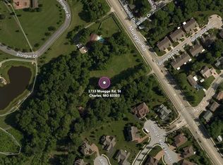 1733 Muegge Rd, Saint Charles, MO 63303