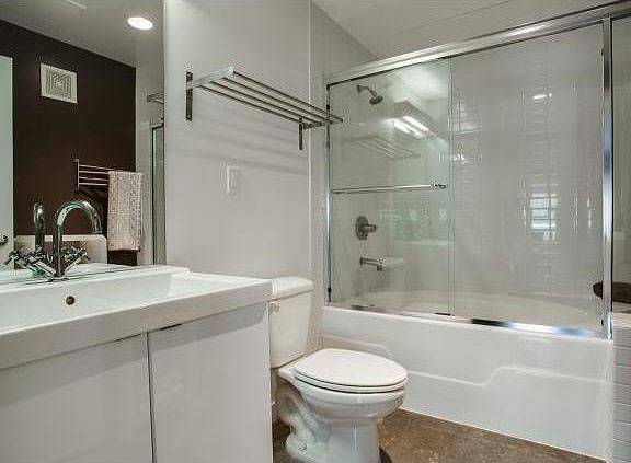 4th image of 1111 S Akard St Unit 204