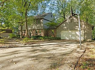 7443 Hawthorne Dr, Plainfield, IN 46168