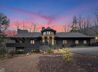 220 Wake Robin Dr, Jasper, GA 30143