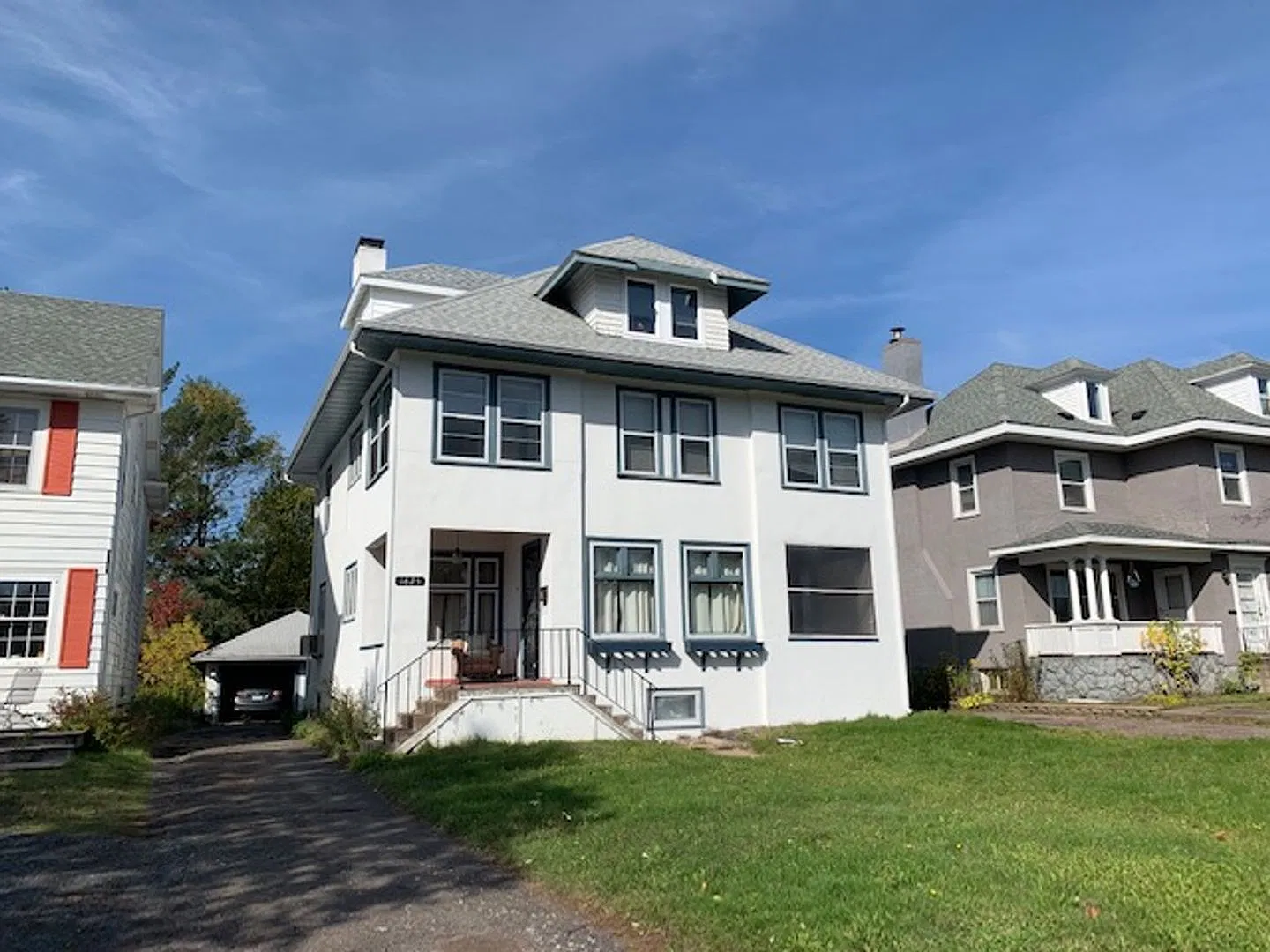 Duluth MN - 6-bedroom - 3-bath single family home close to UMD and CSS!! — Photo 1