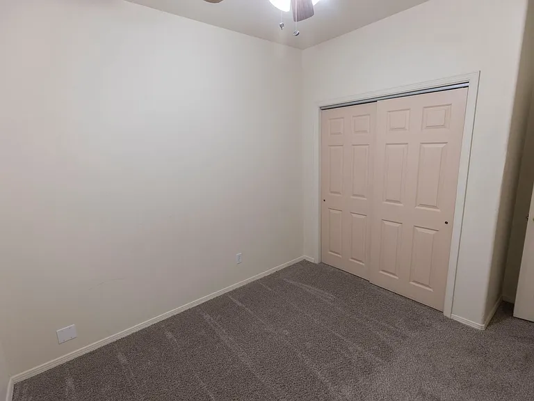 1635 Spruce Ave — Photo 20