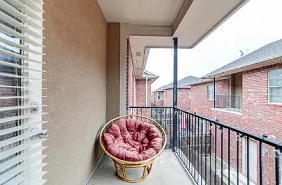 317 Forest Dr — Photo 14