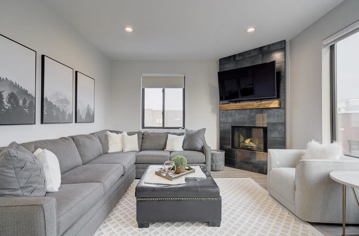 3 bed, 1500 sqft, $3,100 — Photo 1