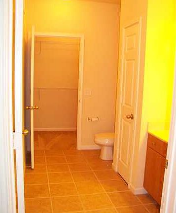 4th image of 1901 5th Ave #3215