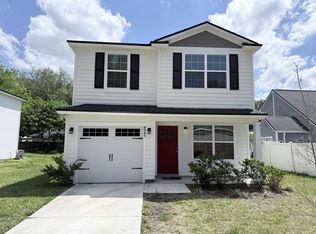 4541 Cambria St, Jacksonville, FL 32207